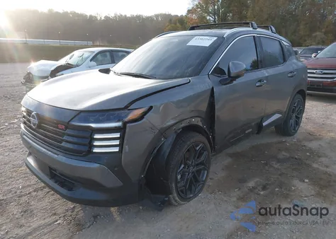 2025 Nissan Kicks Sr Intelligent Awd from USA, damaged, VIN 3N8AP6DD2SL340051